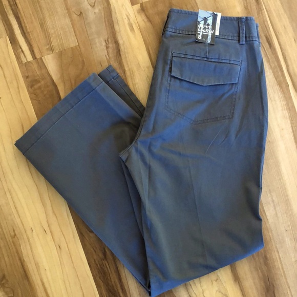 New York & Company Pants - New! New York & Co gray curvy bootcut dress pants